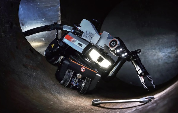 韋林磁吸附爬壁機器人檢測管道